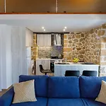 Adrian's Luxury 1 Ferienhaus Drepano (Argolis)