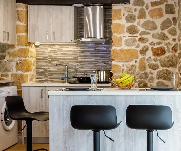 Casa de Férias Adrian's Luxury 1