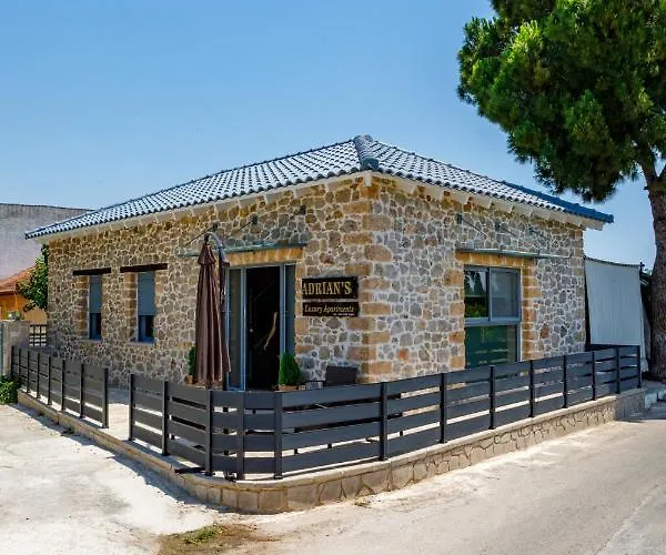 Adrian's Luxury 1 Casa de Férias *